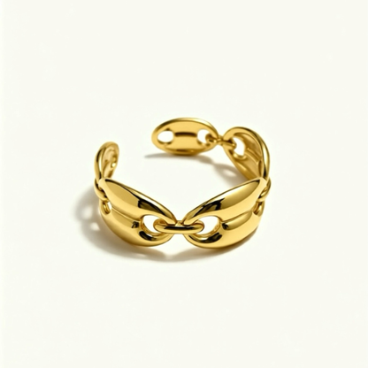 Bague Moka portée à la main